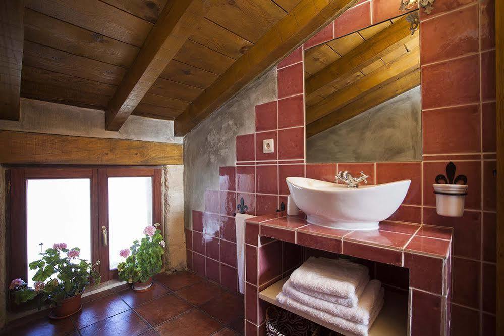 Hotel Rural La Torre De Bisjueces ภายนอก รูปภาพ